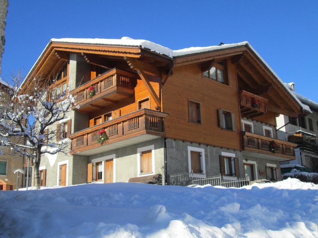 Baita al Pian — 4-Star Luxury Hotel in Bormio, Italy