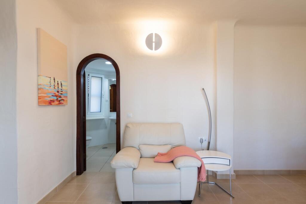 Altamar 44 balcony&pool By CanariasGetaway — 4-Star Luxury Hotel in San Bartolome De Tirajana, Spain