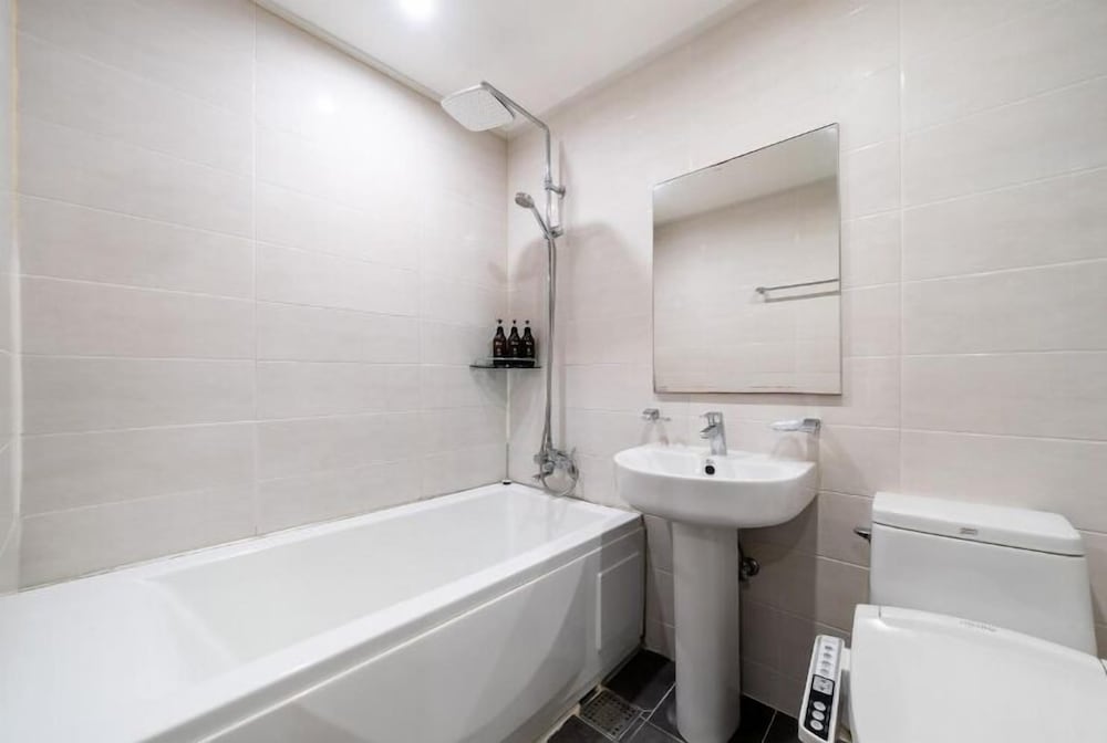 Incheon Circle - carbon neutral hotel in Incheon