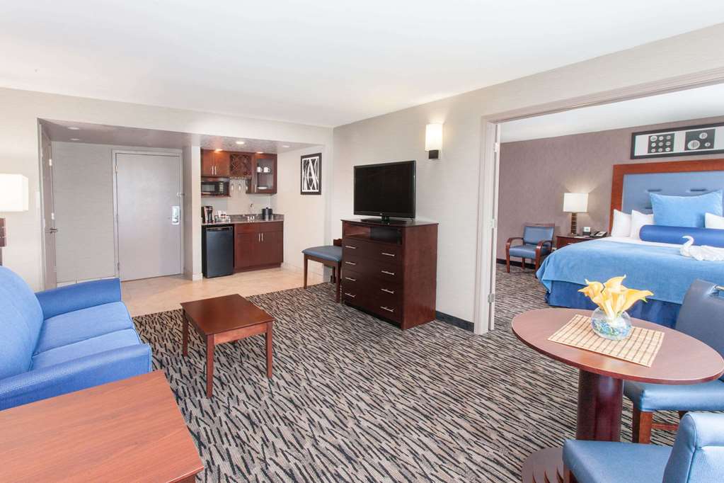 Wyndham Garden Elk Grove Village OHare - photo 14