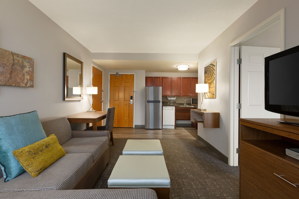 Staybridge Suites Tampa East Brandon by IHG - photo 6