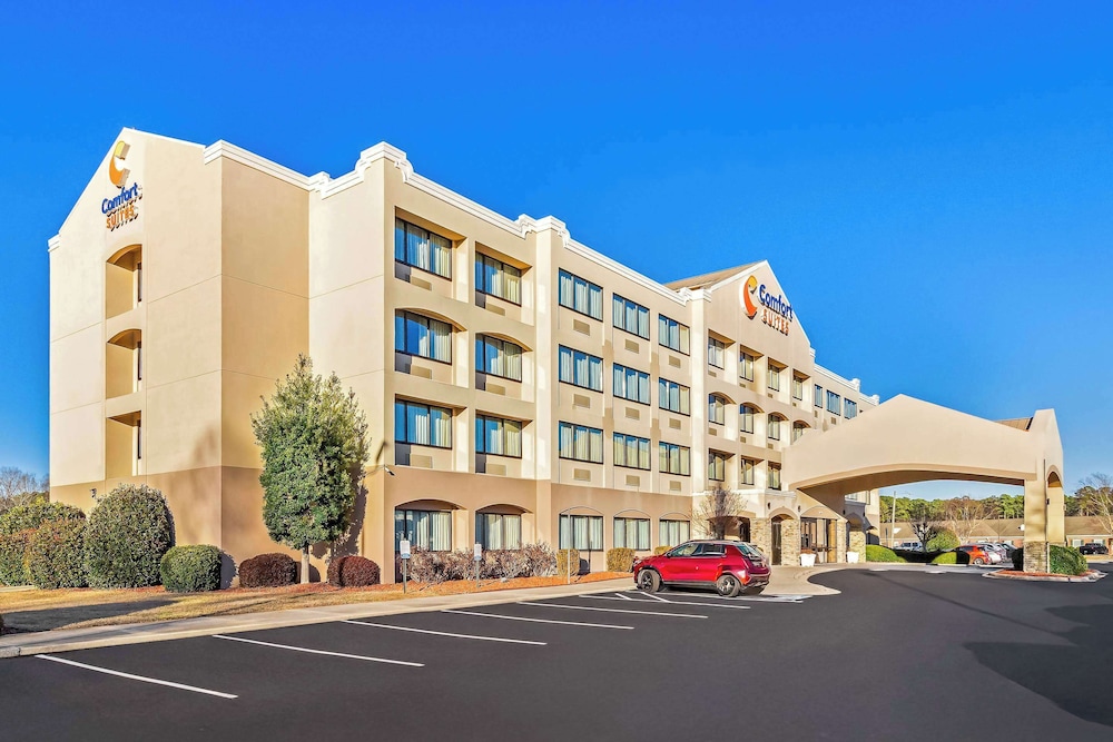 Comfort Suites Lumberton North - photo 42
