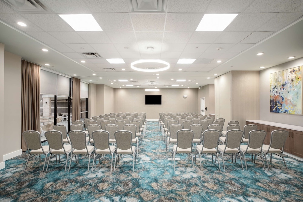 Hilton Garden Inn Las Vegas City Center - photo 26