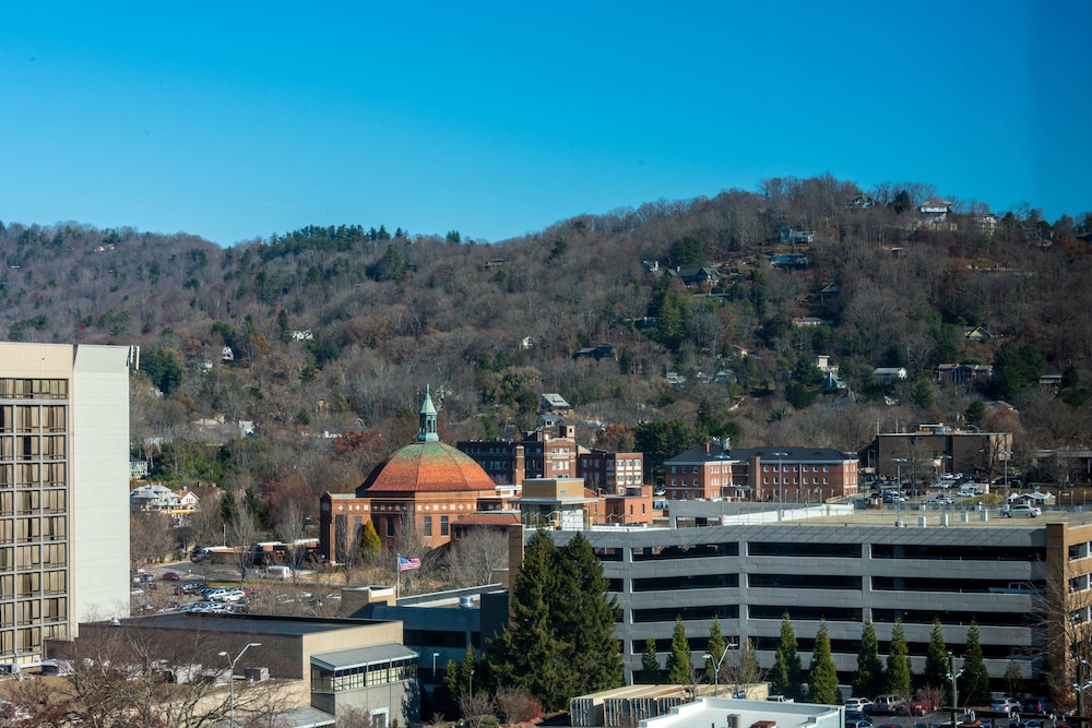 AC Hotel Asheville Downtown - photo 22