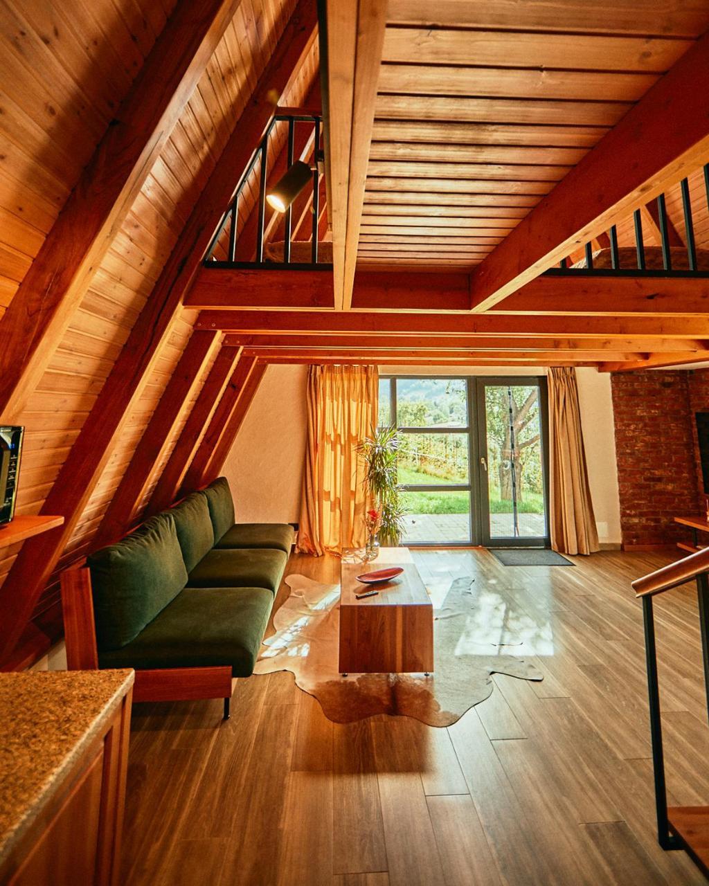 Aruna Bran in Bran, Romania