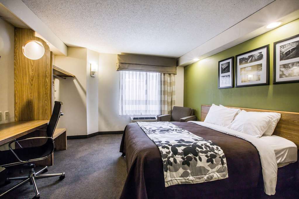 Rodeway Inn Austell Six Flags - photo 9