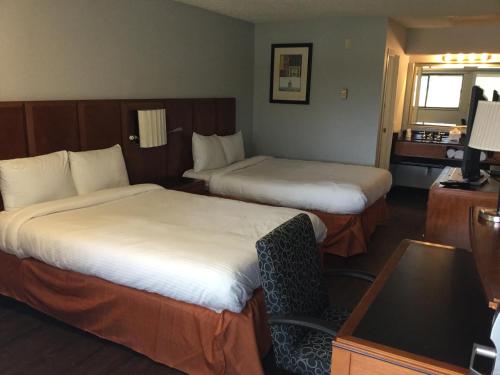 Extenda Suites Mobile North - photo 13