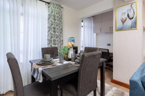 Executive 2BR Penthouse near sarit mall Westlands next to movenpick hotel