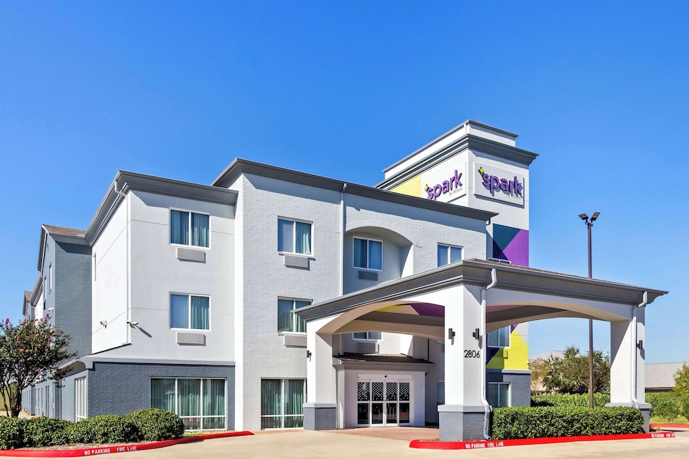 Spark by Hilton Pearland - photo 30