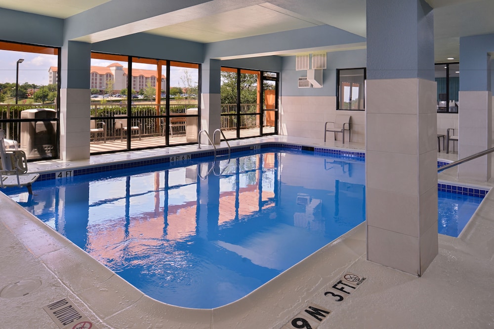 Holiday Inn Express Hotel & Suites Mesquite by IHG - photo 22
