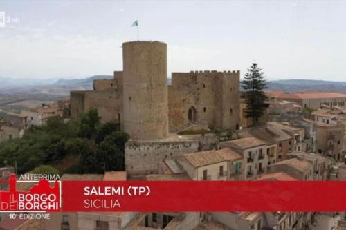 Grande Casa Vacanze Borgo Salemi — 4-Star Luxury Hotel in Salemi, Italy