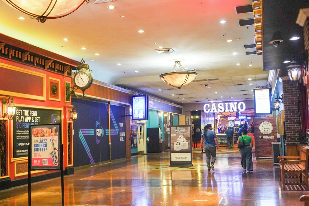 Boomtown Casino & Hotel New Orleans - photo 17