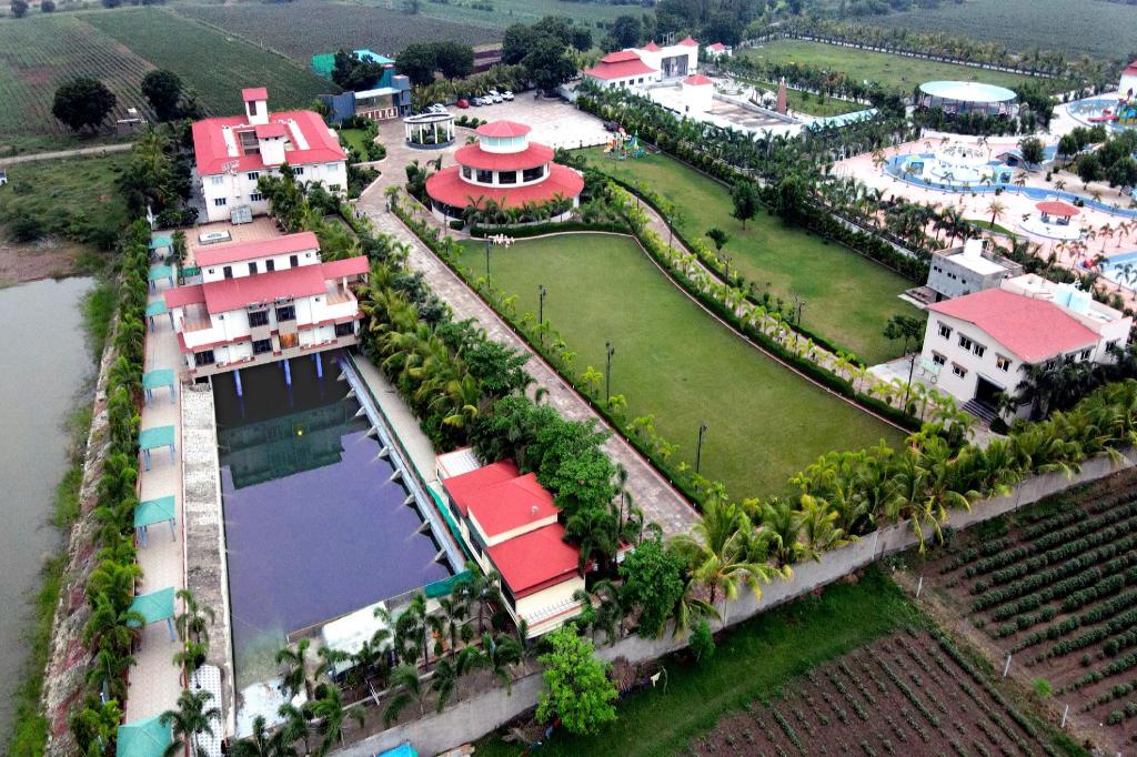 Shubhdev Revival Resort and Waterworld Bhavnagar — hotel near Bhavnagar Airport
