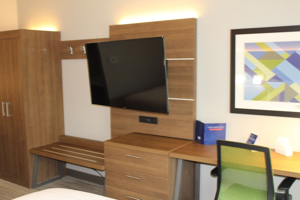 Holiday Inn Express & Suites Enterprise - photo 31