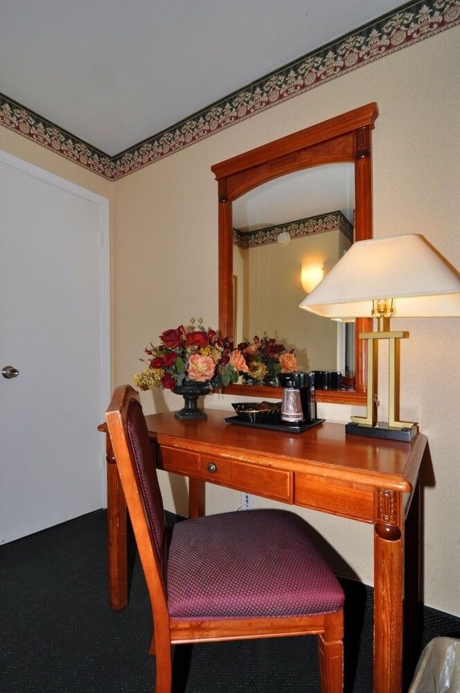 Geary Parkway Motel - photo 21