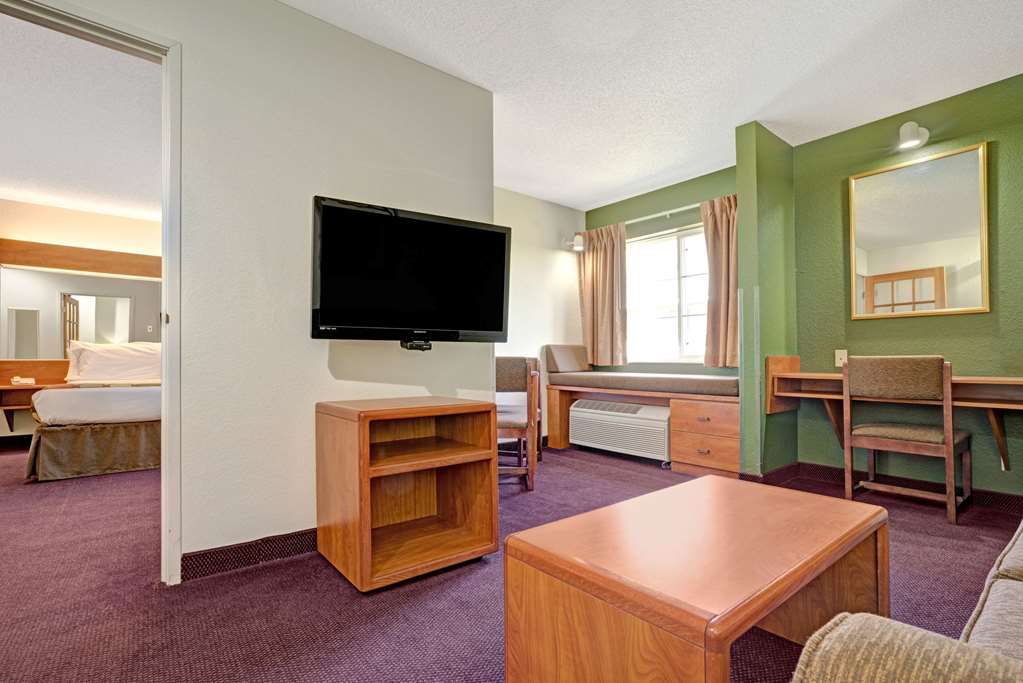 Microtel Inn & Suites by Wyndham Inver Grove Heights Minneap - photo 25