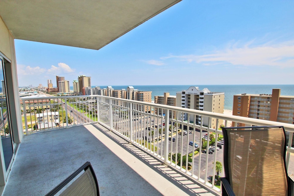 Crystal Tower 1101 - photo 45