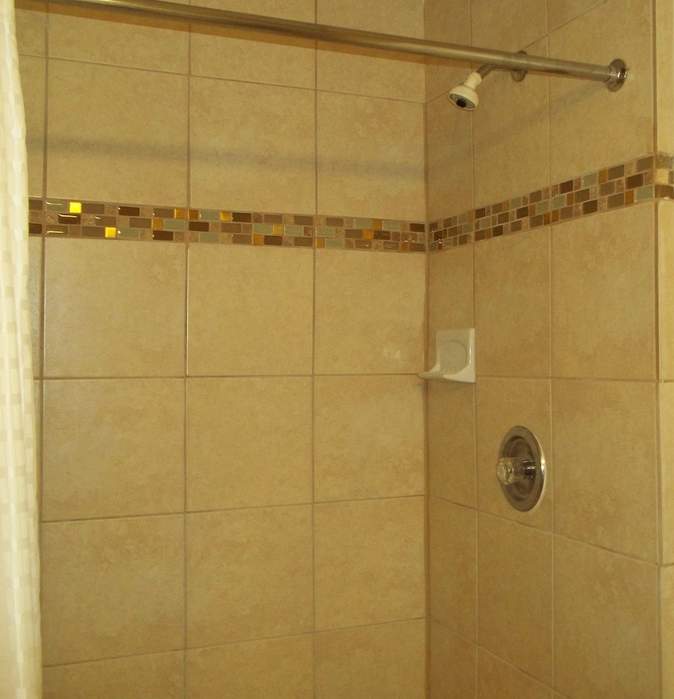 Royal Motel - photo 40