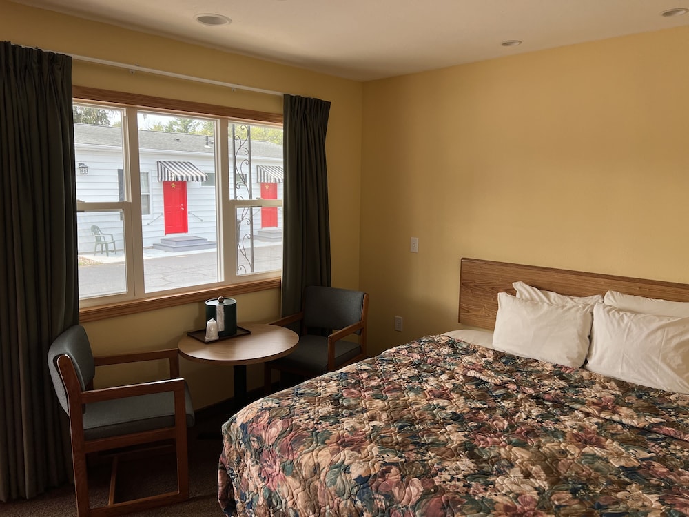 All Star Inn & Suites - photo 90