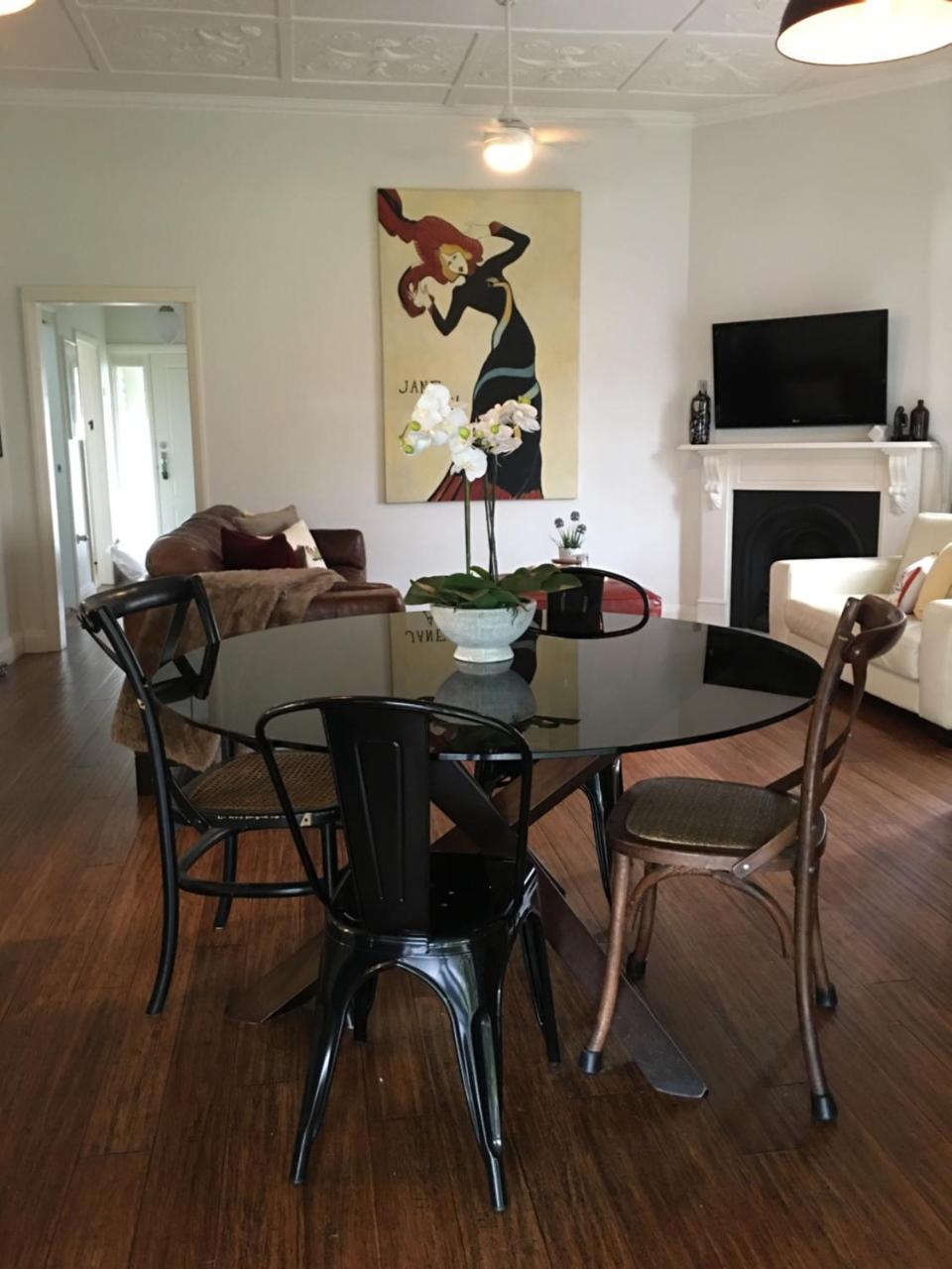 Linda's Cottage @ the Hunter — 4-Star Luxury Hotel in Cessnock, Australia