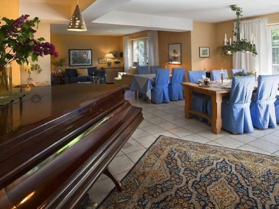 Das kleine Hotel am Park Garni - carbon neutral hotel in Bispingen