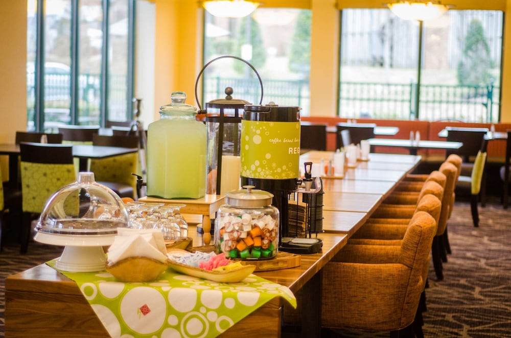 Hilton Garden Inn Bowling Green - photo 2