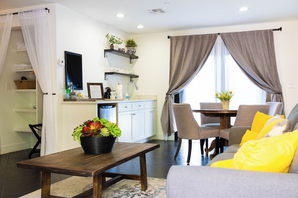 Bespoke Inn Scottsdale - photo 27