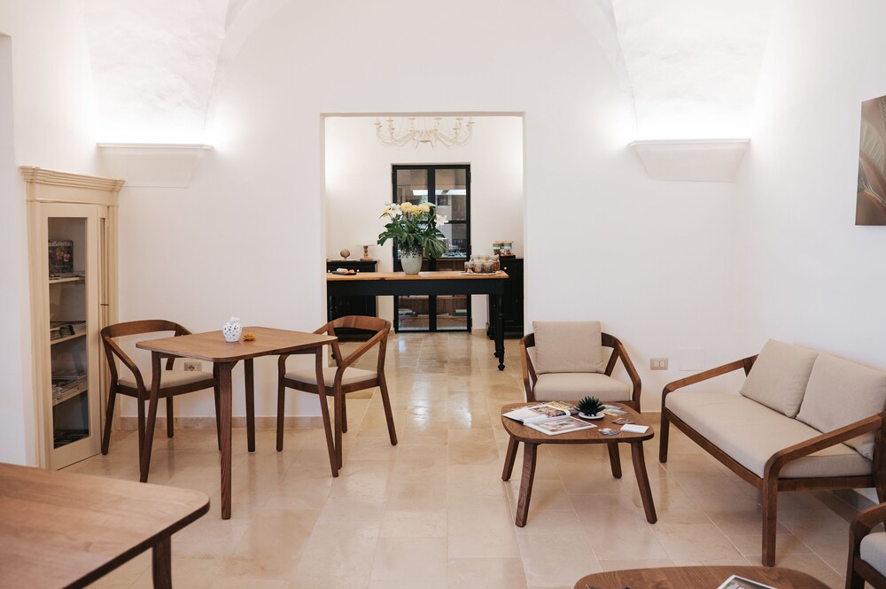 Palazzo Frangipane — Salve — photo 3