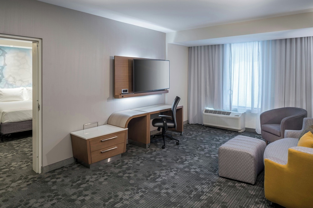 Courtyard by Marriott Hilton Head Island - photo 17