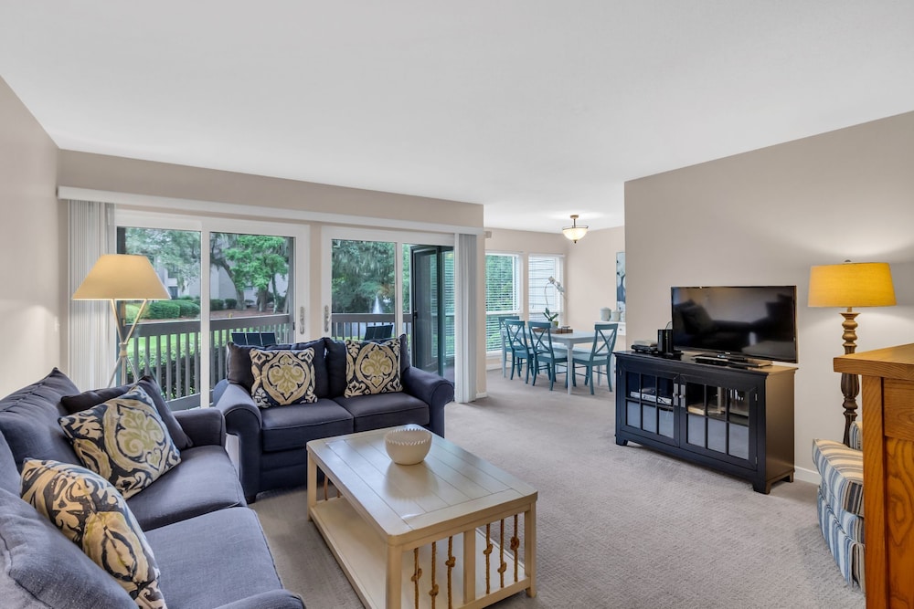 2385 Lighthouse Tennis at The Sea Pines Resort - featured photo