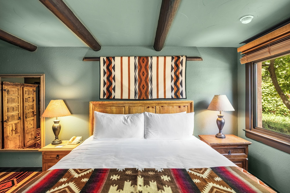 Lodge at Santa Fe - photo 15