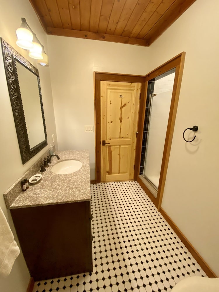 Ampersand Bay Resort - photo 162