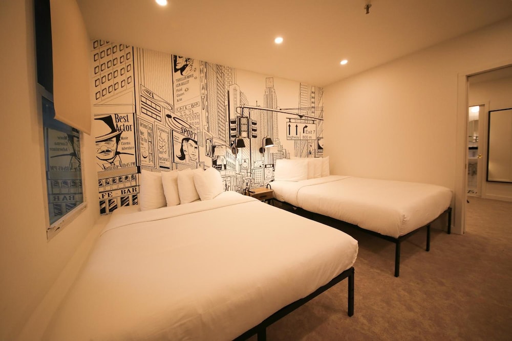 Doxie Hotel - photo 16
