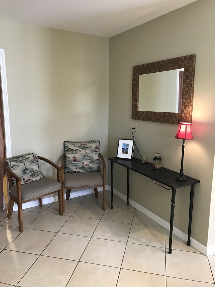 The Anchor Inn and Marina - photo 3