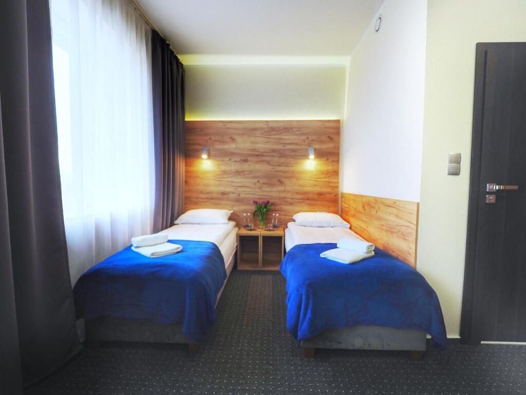S7 Hotel — Kielce — photo 3