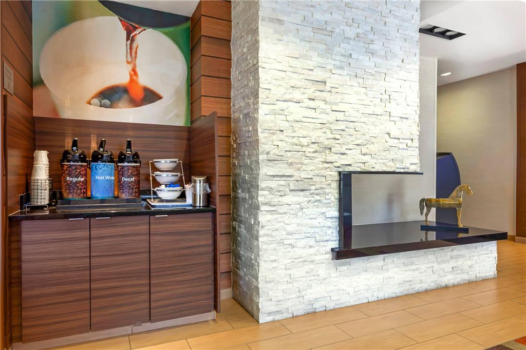 Comfort Inn & Suites Green Bay Stadium Area - photo 6