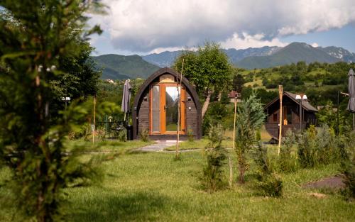 Glamp In Style Pods Resort in Bran, Romania