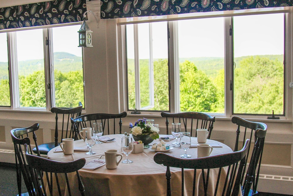 The Lucerne Inn - photo 37