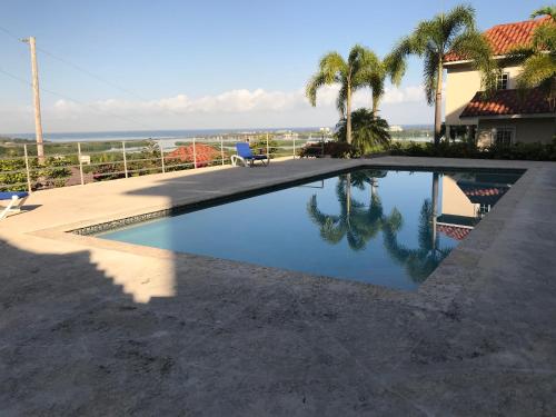 2 bedrooms Panoramic Seaview Condo Villa with Pool — 4-Star Luxury Hotel in Montego Bay, Jamaica