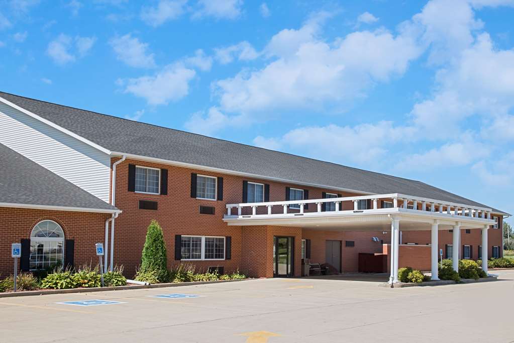 Super 8 by Wyndham New Hampton in New Hampton, United States