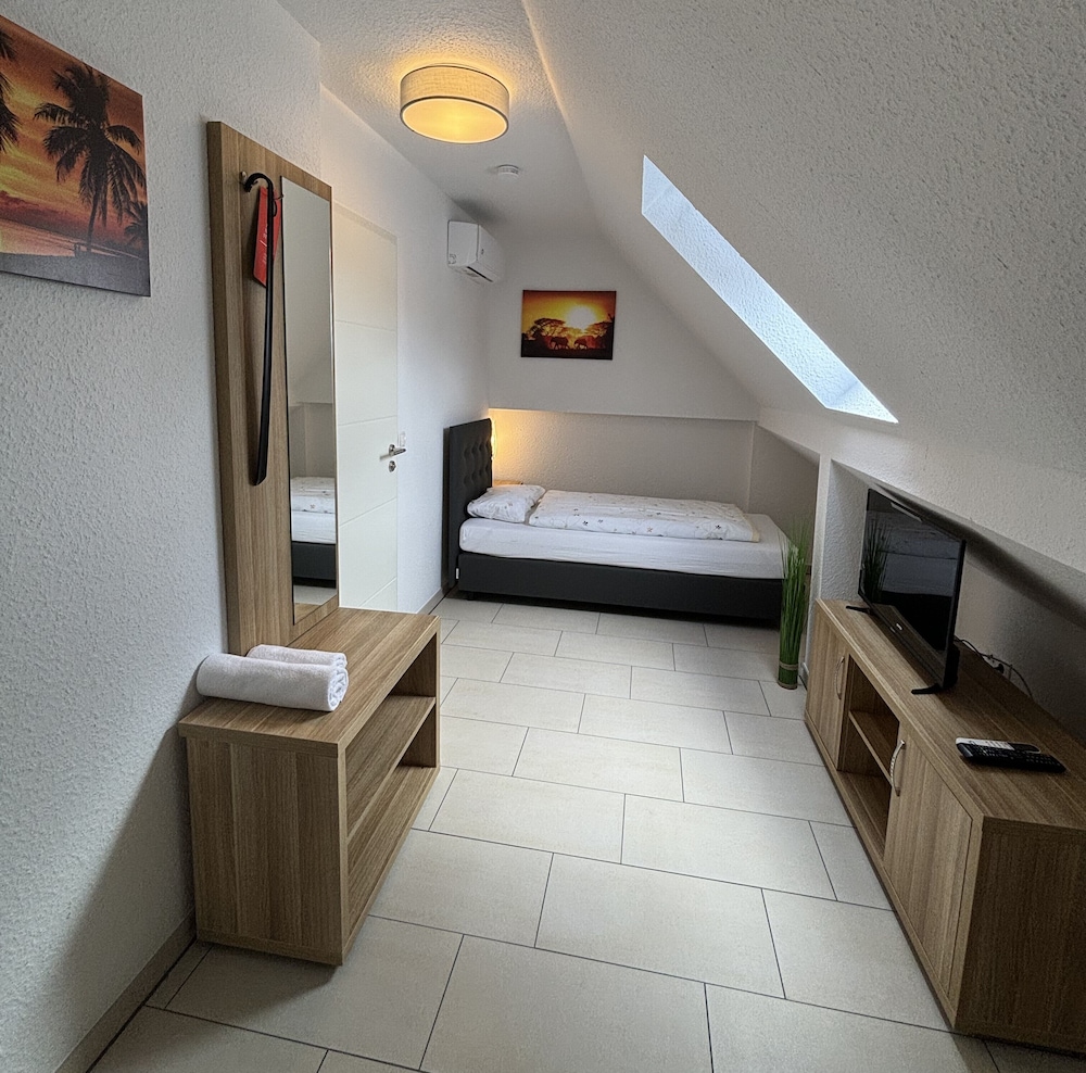 Gap Hotel Event & more — Langwedel — photo 5