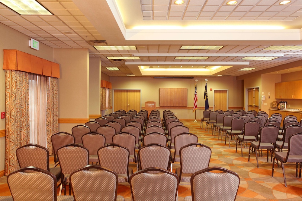 Hampton Inn Kalispell - photo 80