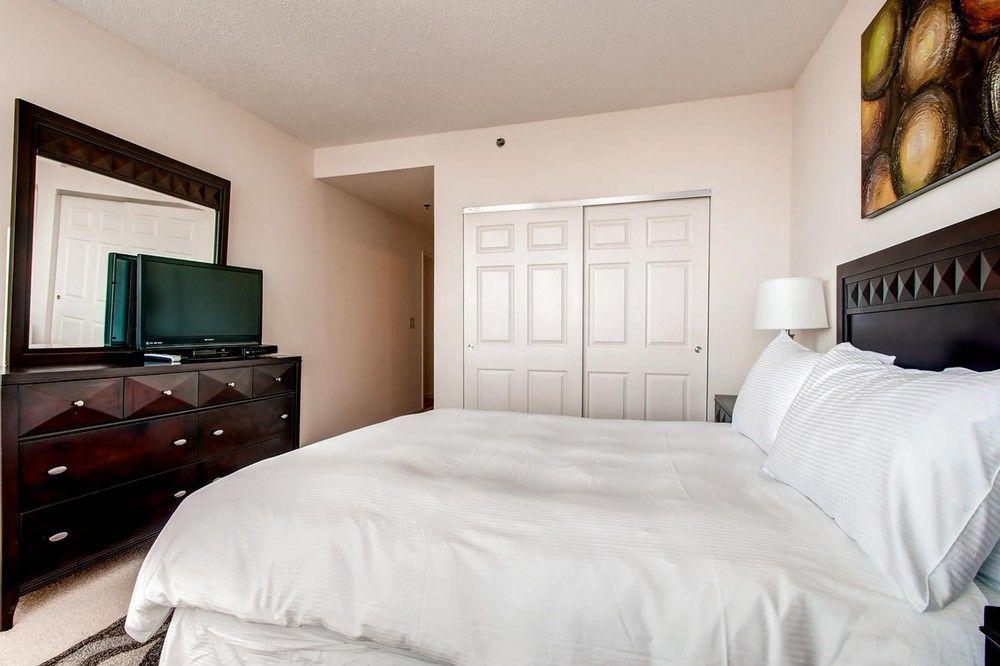 Global Luxury Suites at Summer Street - photo 9