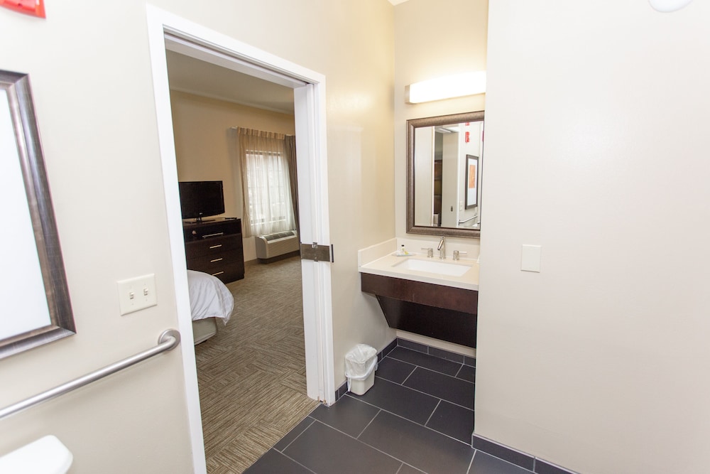 Staybridge Suites Bowling Green by IHG - photo 34