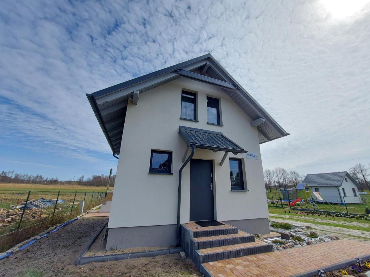 Nowa Sluza — hotel in Lipusz