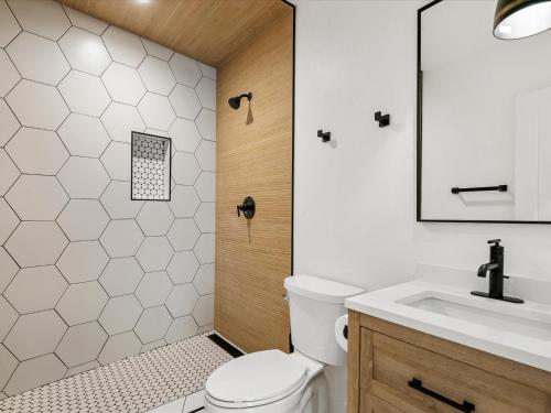 Experience the Beauty of Tahoe from Your Zephyr Cove Retreat #2