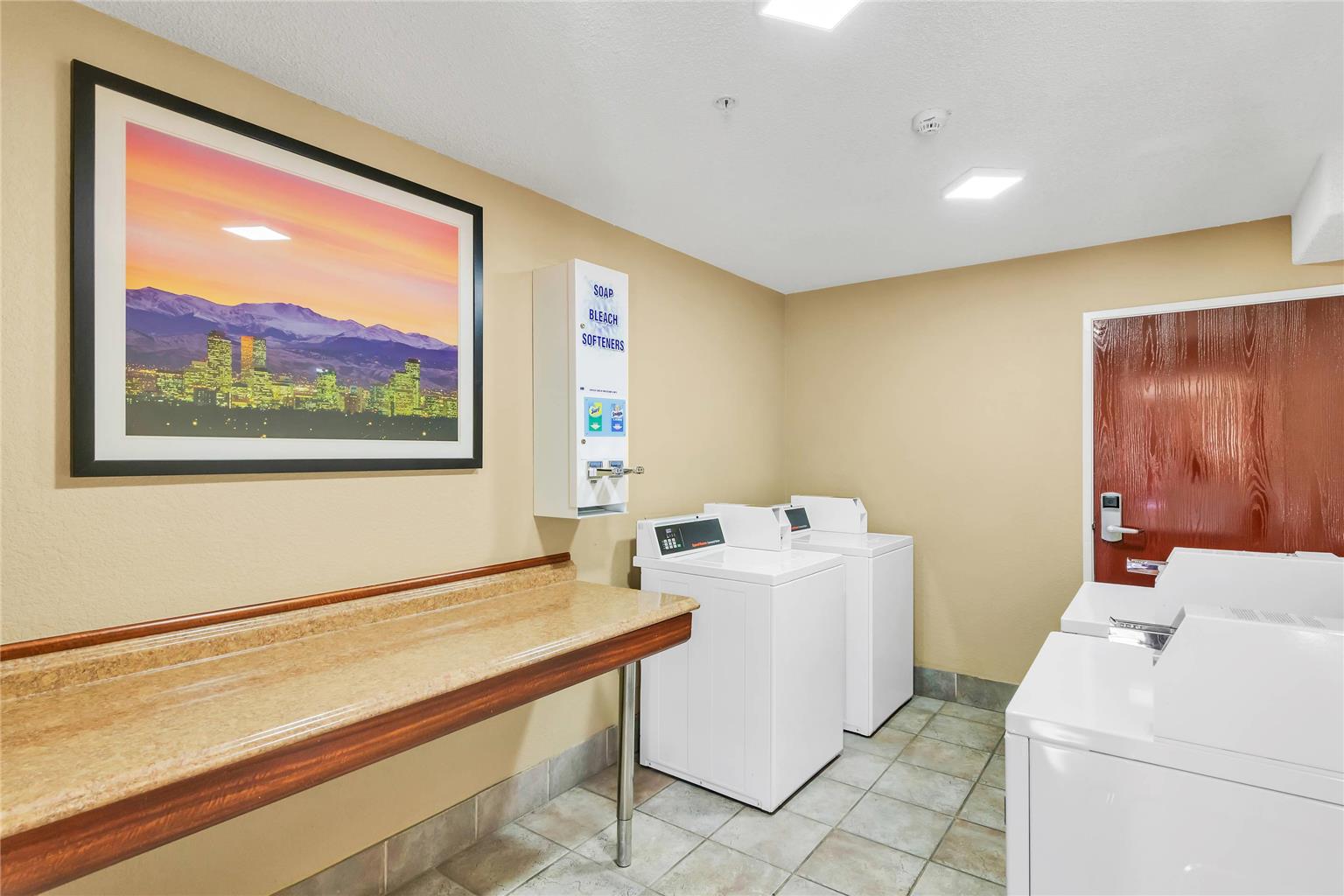 Comfort Suites Lakewood Denver - photo 72