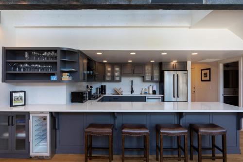 Just Remodeled The Big Wood Retreat with a Loft — hotel in Sun Valley