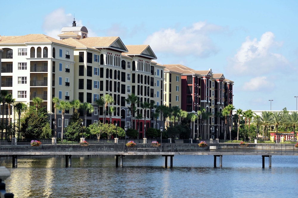 Hilton Grand Vacations Club Tuscany Village Orlando in Orlando, United States