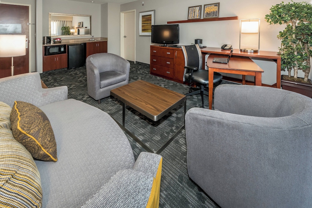 Courtyard by Marriott Panama City - photo 27